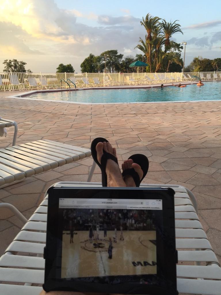 WCAsports's tweet photo. Mrs Brown is watching #broadcats cats trail 7 to 3 338 left in 1st http://t.co/A5rjFvD3Eq