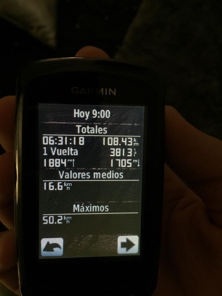 domingogm1's tweet photo. Hoy a tocado 108Km y hemos tenido de todo lluvia, viento, calor, frío pero muy contento y con buenas sensaciones 🚵😃 http://t.co/7t9UQzJVKD