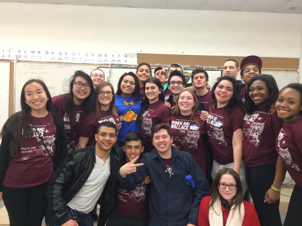 MHSPlayPro's tweet photo. S E N I O R S OF PLAYPRO http://t.co/V7BqE2ULC6