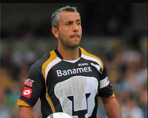 luismrc94's tweet photo. @futaztecadep #heroesdesconocidos el gran sergio bernal tri campeón con mis pumas!!!! http://t.co/qWpWNyJTL3
