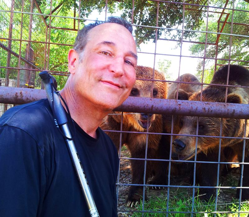 peta's tweet photo. Best funeral ever. Laughter, sadness, triumph, hope, great people, all for a wonderful man: #SamSimon. @simonsam #RIP http://t.co/e2NHFLcXDz