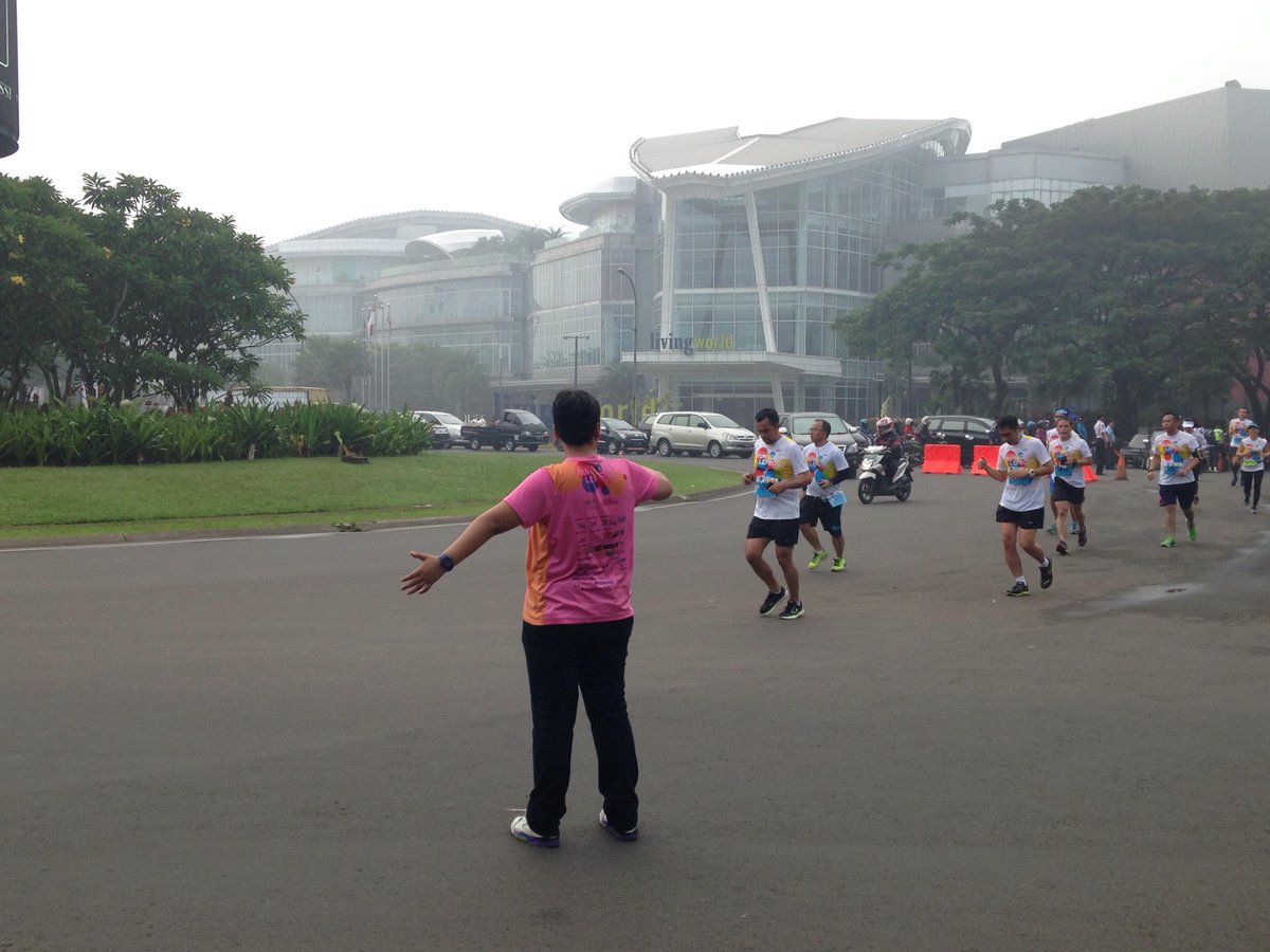 BINUS_UNIV's tweet photo. Semangat untuk yang mengikuti #RunforLeprosy http://t.co/q2VULyv0SY
