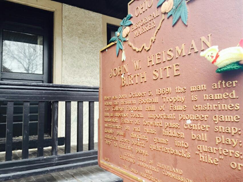 ButterLambBflo's tweet photo. Where am I? #notdetroit http://t.co/XsoPxQqshv