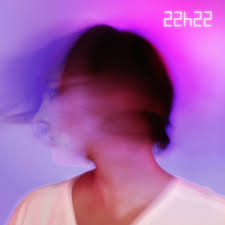 Abonnez-vous <a href="/MustsMTL/">Les Musts à Montréal</a> ET Retweeter ce message et COUREZ la chance de gagner le nouvel album 22H22 @MoffattAriane