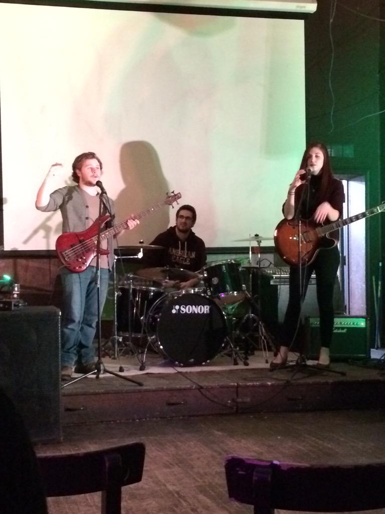 shelbs94's tweet photo. Hannah and the bananas! 🎤🎶🎸#oxfam #UpForDebate http://t.co/42ey6Qb7Wb