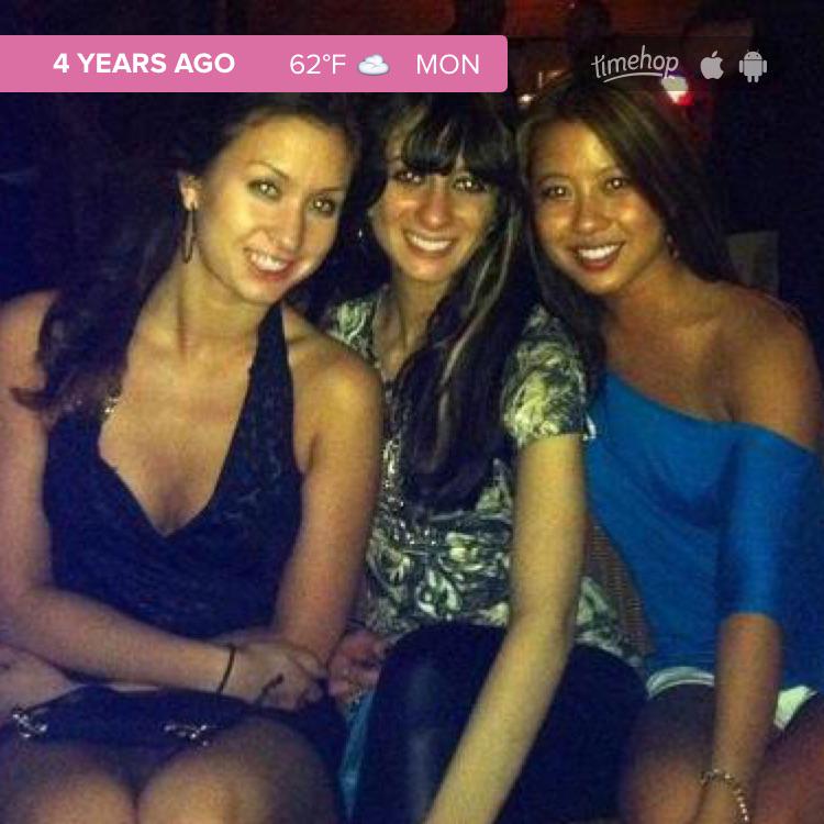 amyninlawong's tweet photo. Exactly 4 years ago today via @timehop ๐ @gabgab89 @MessieBobbins #SB2011 http://t.co/UyPamZkHzH http://t.co/mnGiPPpx7y