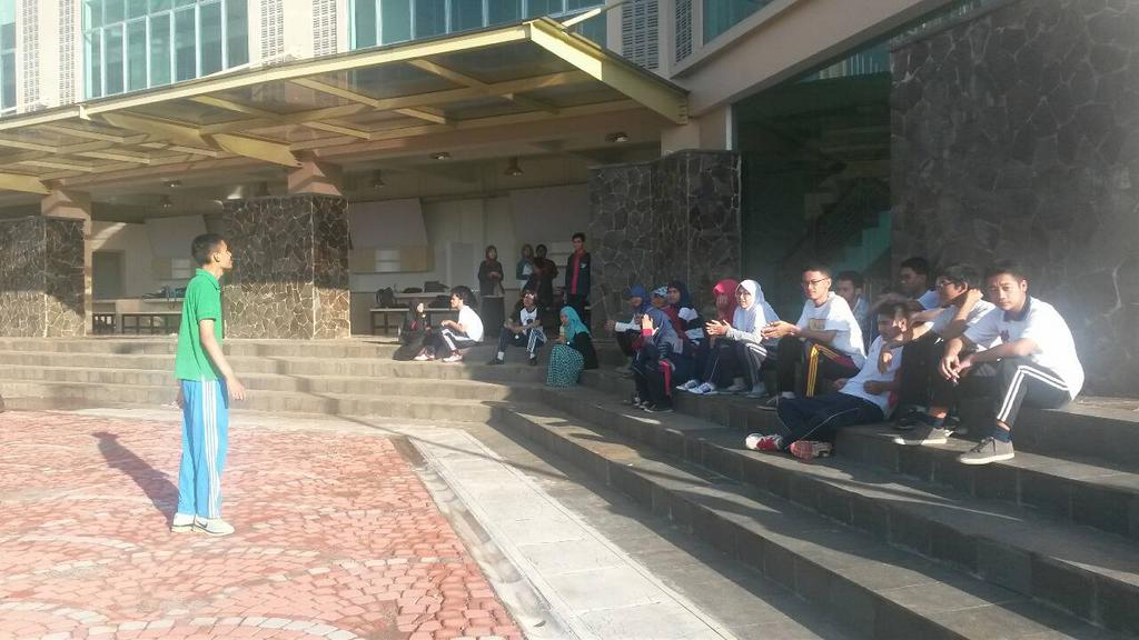 Assalamualaikum akhi dan ukhti, hari ini lagi ada Meet n Greet IIC 2015 lohh.. Berikut suasana tadi pagii :D