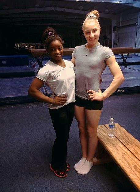 Happy 18th birthday Simone!! I hope your birthday was as awesome as you are!! love you    