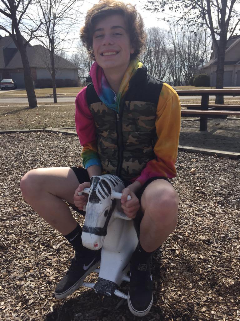 algoetz2023's tweet photo. @JackDail
#JackFollowMe
My addiction is unhealthy
The best way to help is
For #JackFollowMe
ππππ―
Also @o2Lforlife00 http://t.co/R8K6gfHhqa