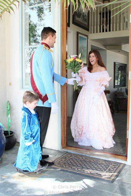 WickedNot's tweet photo. When the man of UR dreams comes w/an unexpected little one What would Cinderella do? #stepmom #Cinderella #wickednot http://t.co/6fq40O6aCu