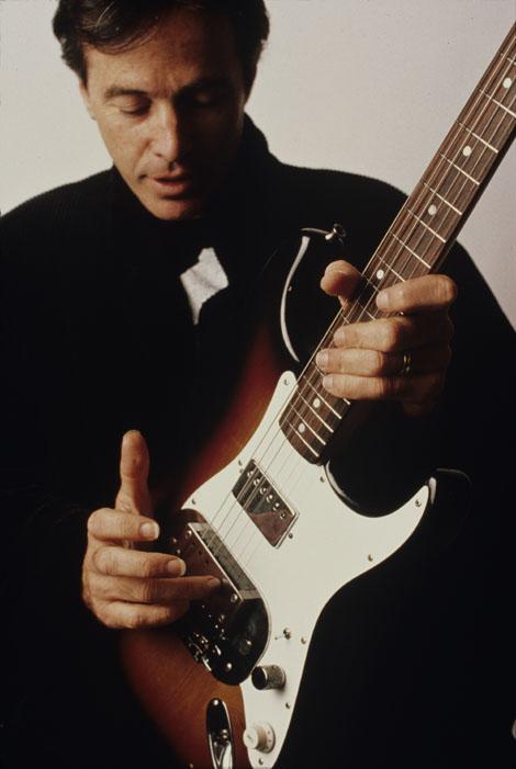 Ry Cooder, very eclectic musicians  turns today 68. Happy birthday Ry! 