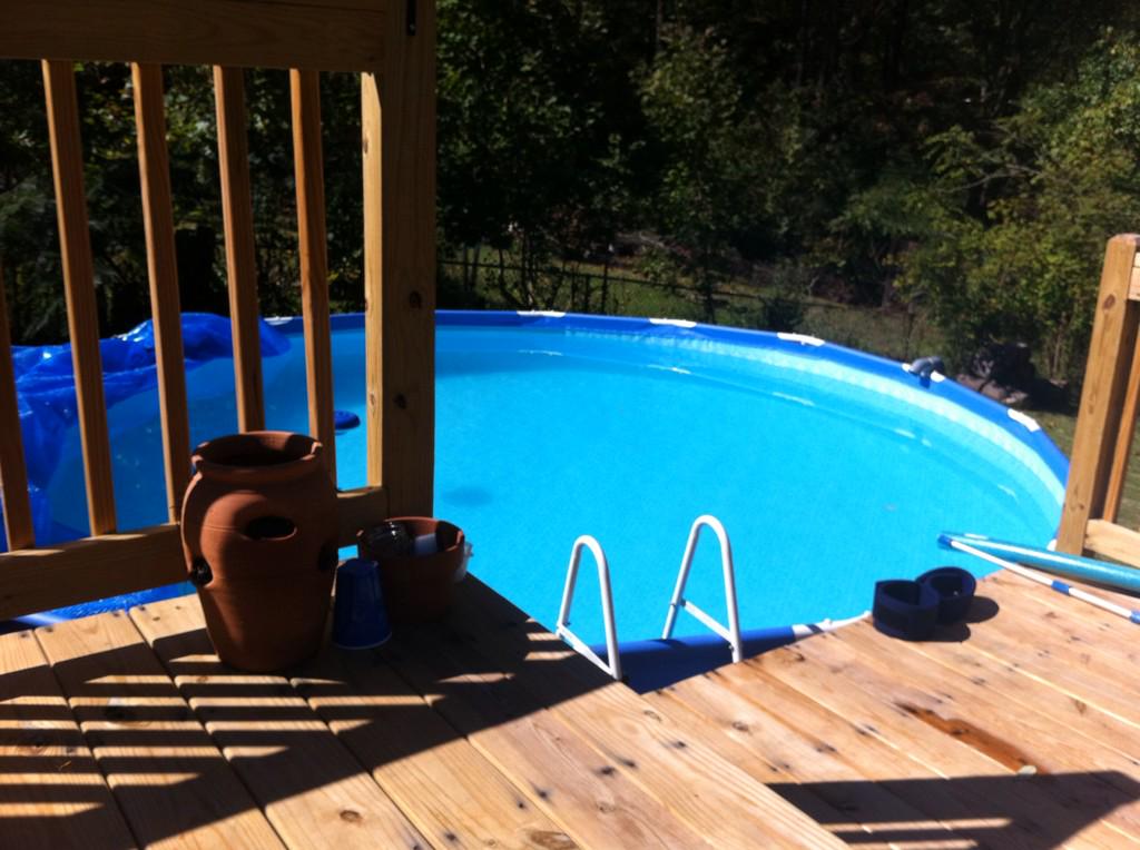 Hydra Yoga Spa has built a Watsu pool for massages!