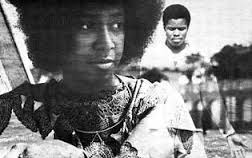 Happy BDay Jean Carne! Jean with her former husband Doug Carn 

Performing Trane\s ,\"Naima\"

 