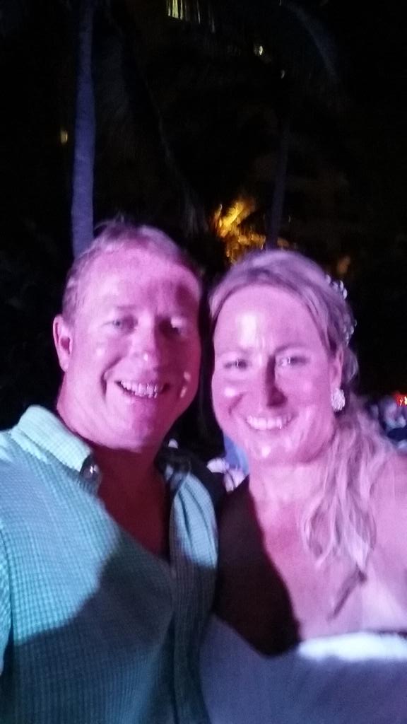 VeracityTroy's tweet photo. Crashed the wedding tonight with @StaceyKenzie in #PVMex #SB2K15 http://t.co/0zSpT9oX6v