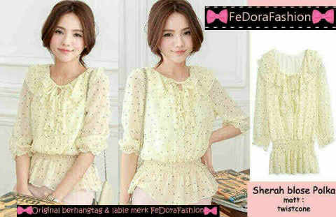 Sheerah blouse 85rb♥cekfavorit ya say:* free ongkir lhoo:D order? pin:2BD0E0AE