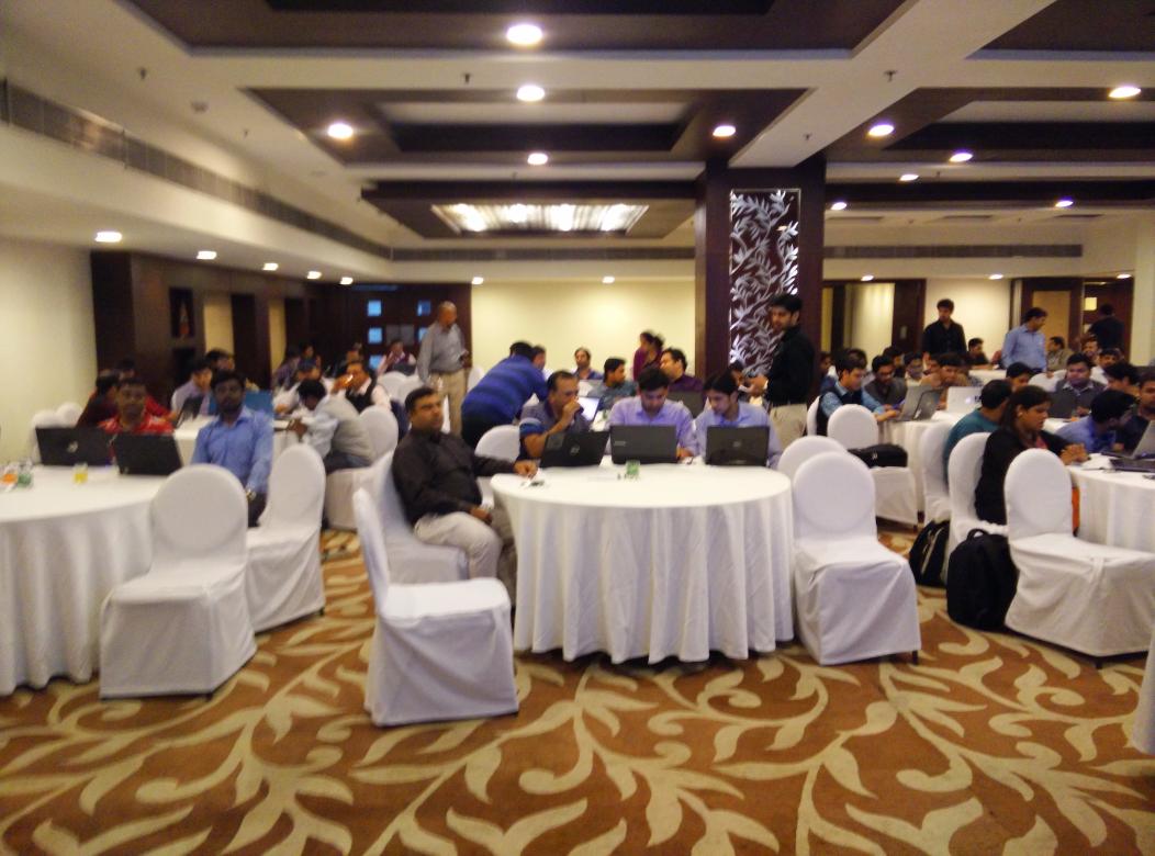 shivanathd's tweet image. #goLightningFast at Gurgaon @salesforce developer group..  Amazing crowd!!