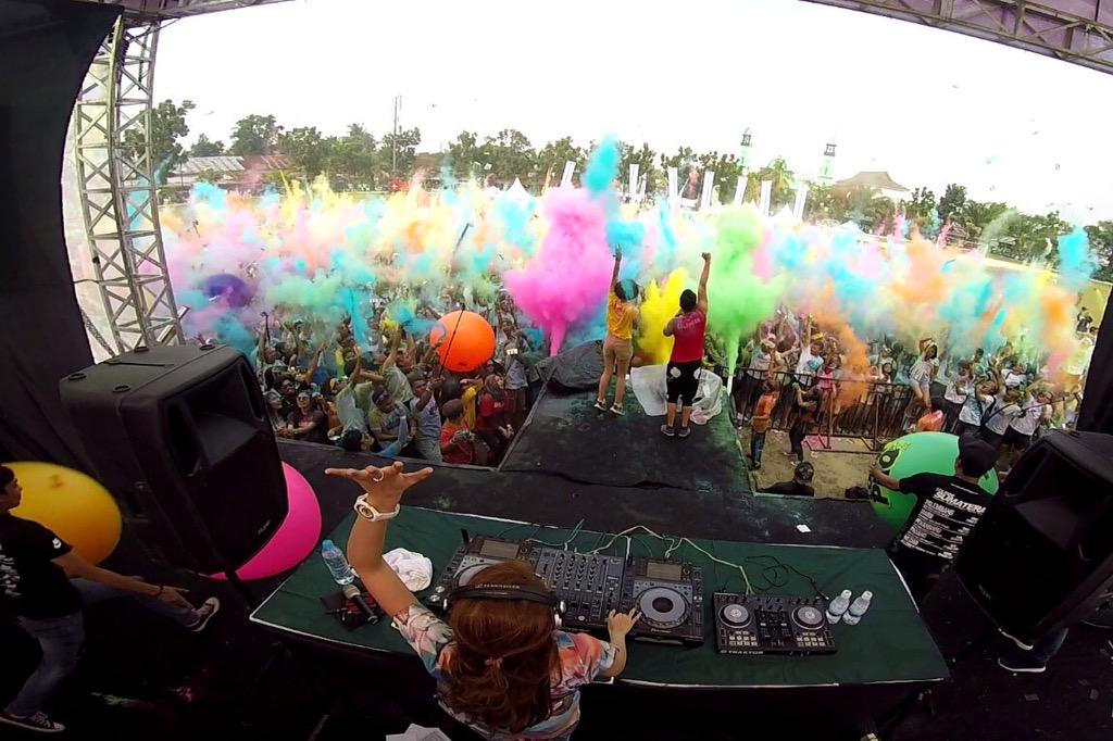 PEKANBARU - Thank You <a href="/DJ_Yasmin/">Fahria Yasmin Baladraf</a> for Amazing Performance 🙌🍻