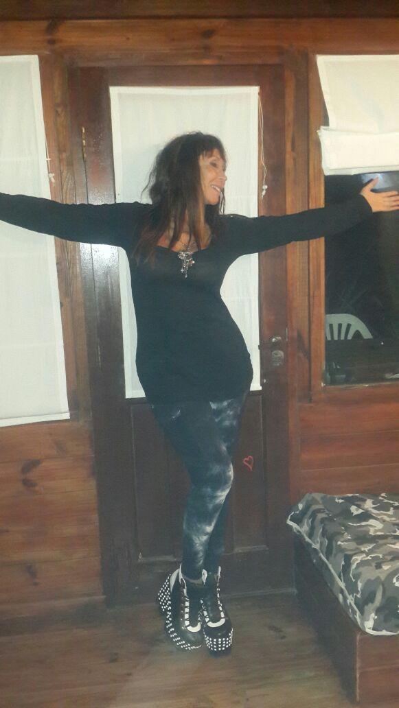Moria Casán tweet media