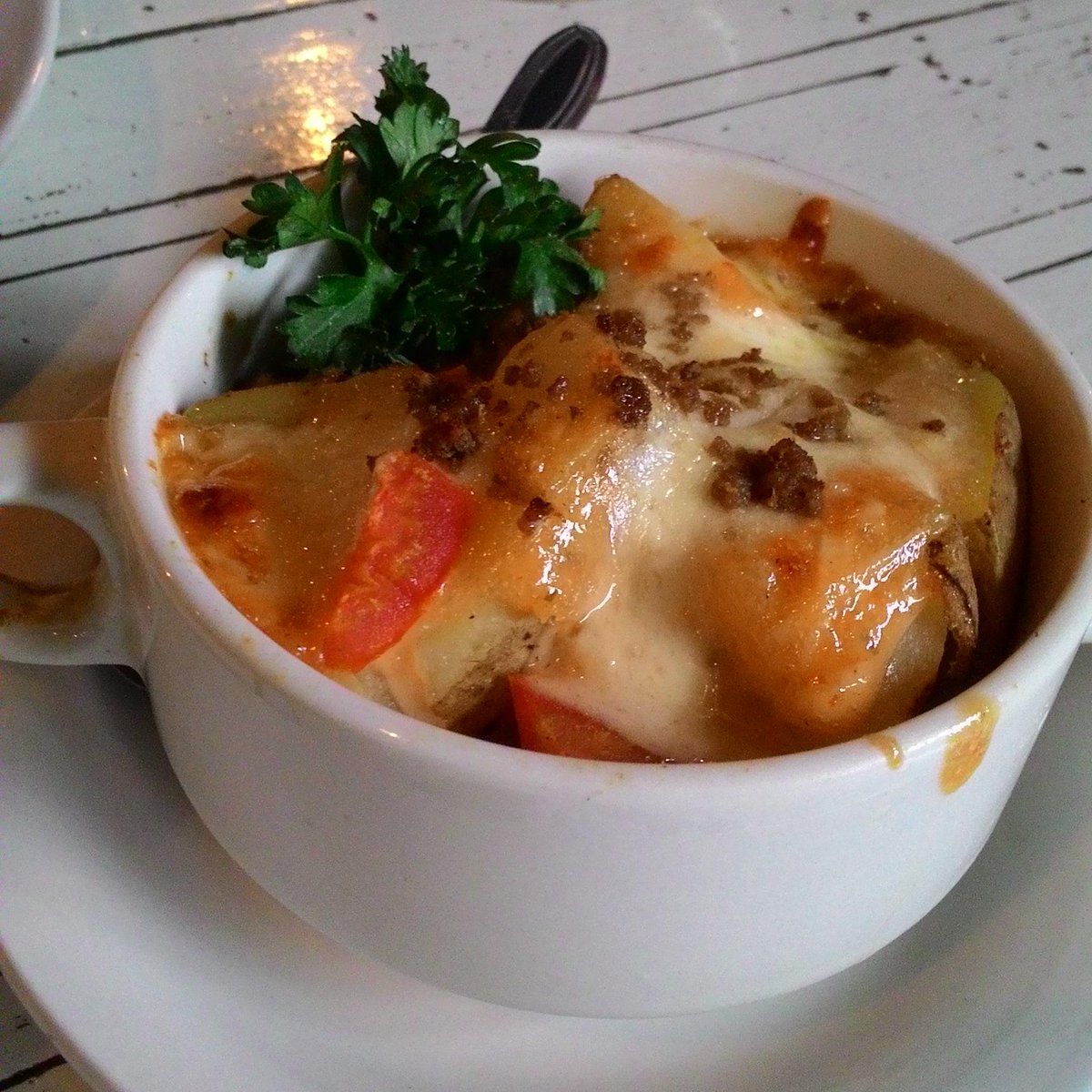 Ujan2 gini potato volcano nya pizza factory enak nih gaes >,<