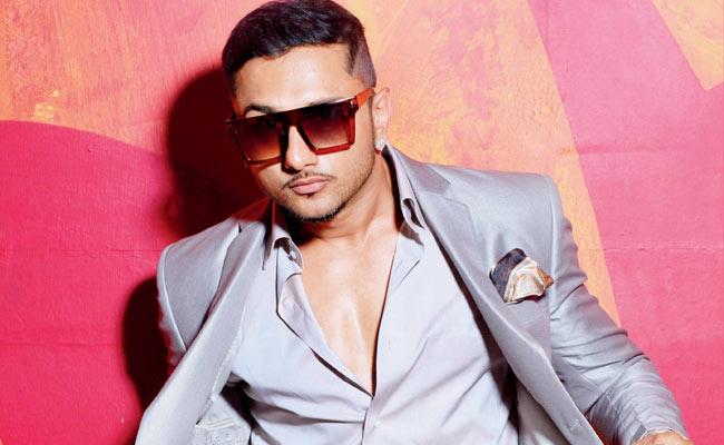 Happy Birthday Yo Yo Honey Singh! Facts about the talented rapper, music producer and singer:-  