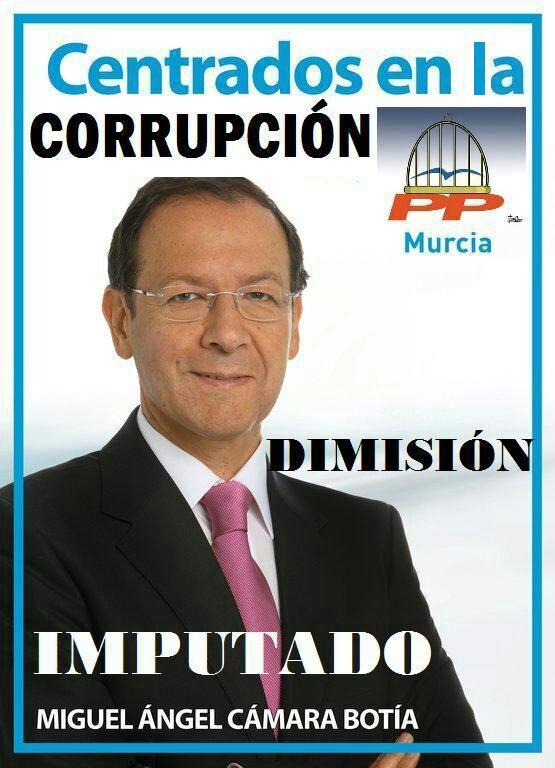 TomaLaCalleMur's tweet photo. El alcalde imputado d Murcia y su sequito responsables del abandono dl @NBarrioLaPaz acompañan a la virgen en la Paz. http://t.co/kMt0CK0bzD