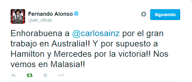 a3formula1's tweet photo. .@alo_oficial felicita a @carlosainz y se cita con él para el GP de Malasia http://t.co/8BBNyeeN6r #A3F1Australia http://t.co/V5z2MCkIzO