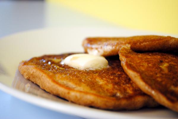 RT <a href="/Acooba/">Acooba Scott</a>: Are you ready for #PancakeSunday? bit.ly/1K0JcCz  - #vegan #veganrecipes #pancakes #eggless