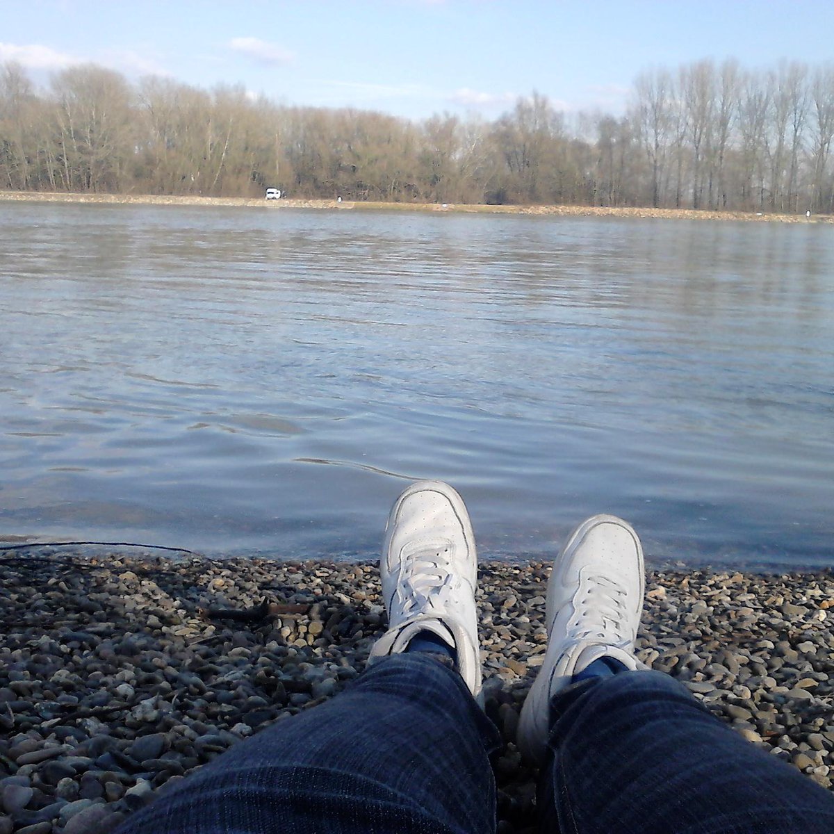 hambsch78's tweet image. #AMRHEIN CHILLEN macht das alle es entspant euch einfach :)