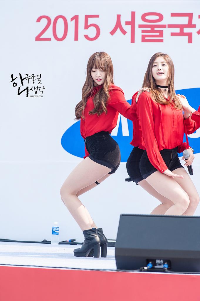 CAIxfOqUIAA_Poj.jpg:large