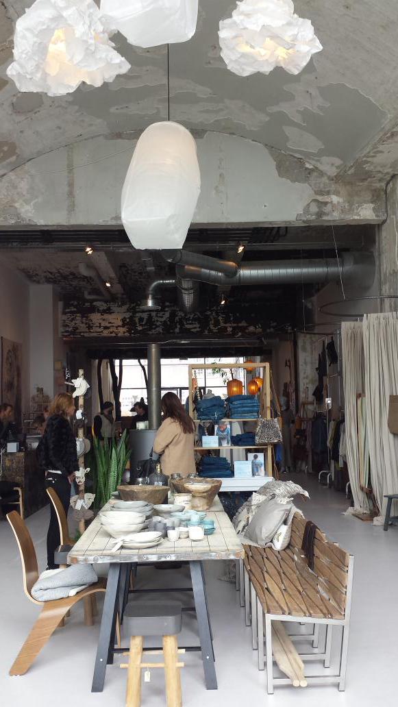 OutofTheBlue040's tweet photo. Feel Good Market and yes, we are open! Have a lovely day! :-) #Fashion #Design #Wine #Art #StrijpS http://t.co/Ao2Z6F1hdn