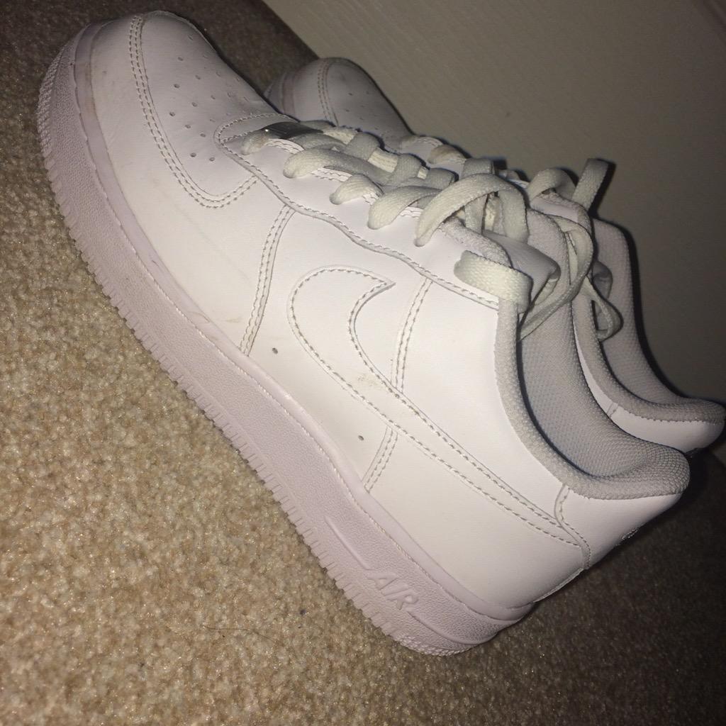 xBritishSimmer's tweet image. I am so happy right now!!!! New airs have came😍😆