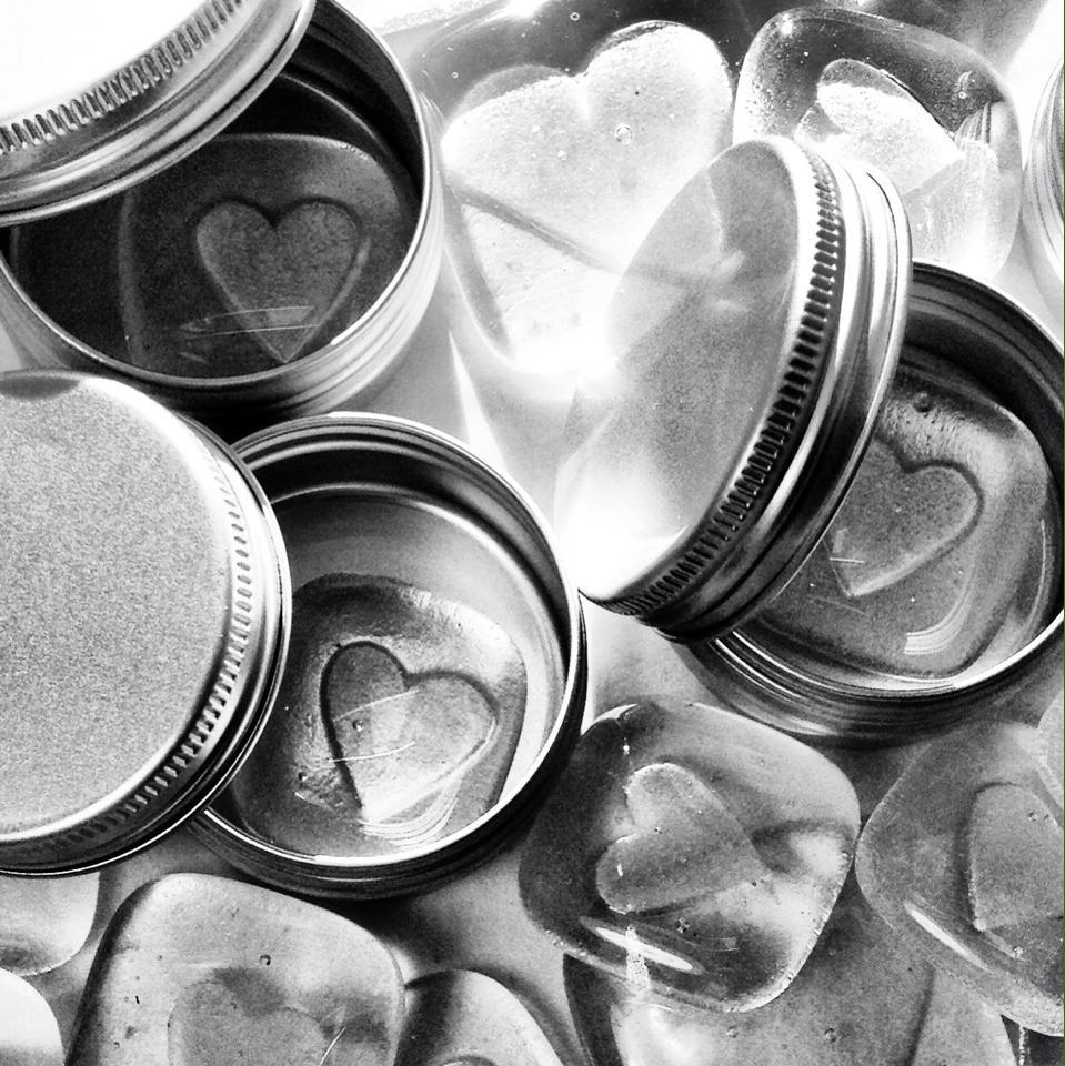 vixbrownglass's tweet photo. My glass pebbles (a heart or star) in a tin remain my best sellers for 2 years now! #fusedglass #solihullhour http://t.co/zwYcHXxStx