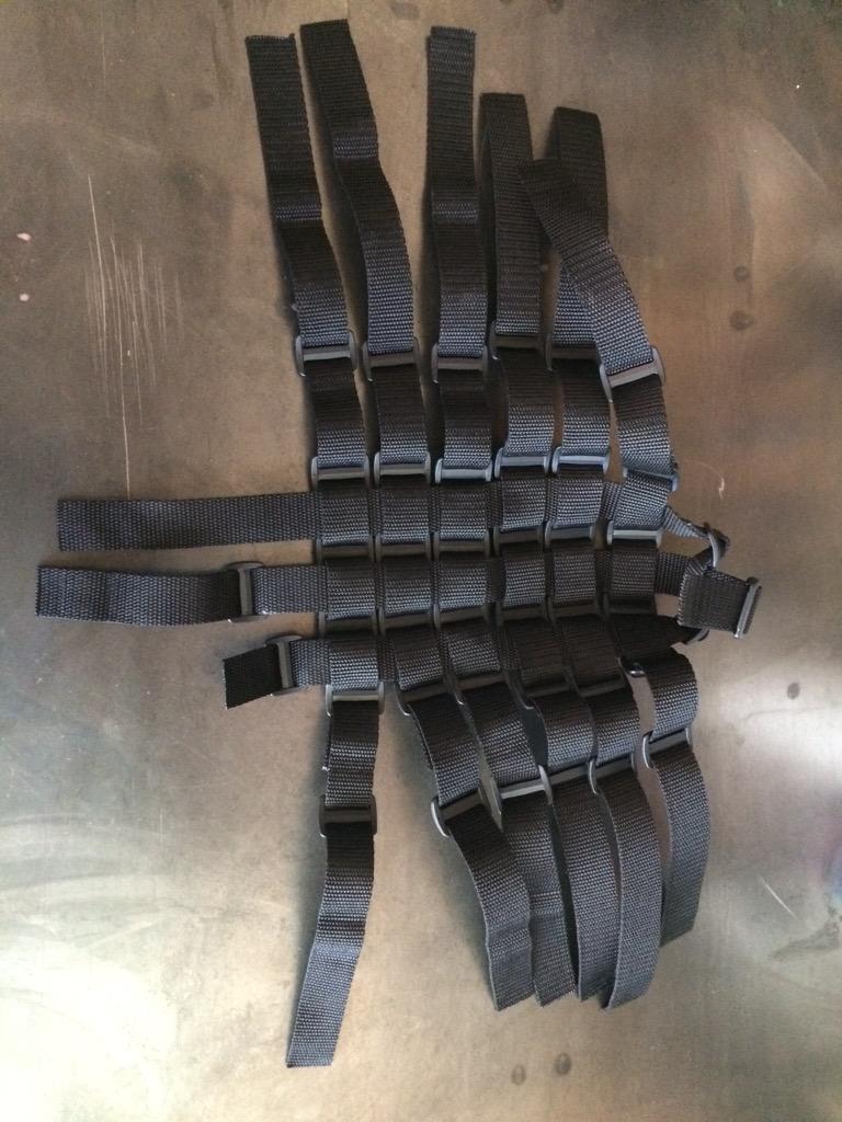 CampfireCycling's tweet photo. Rigging up a holster for my massive chain lock on my @xtracycle. Going for the fastest lockup in the West #joybag http://t.co/TCDXFHNL28