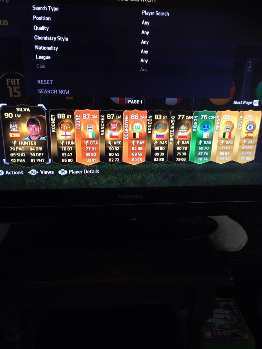 ManiWagers's tweet photo. Guys retweet this if you would Like my Fifa 15 account!!!! Winner announced at 35 Retweets!!!!! http://t.co/H895E65BDb