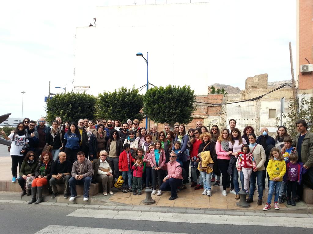 1escuelamoderna's tweet photo. #escuelamoderna15 visita #lachanca, un barrio milenario en lucha http://t.co/xDv6ZZ0Thr