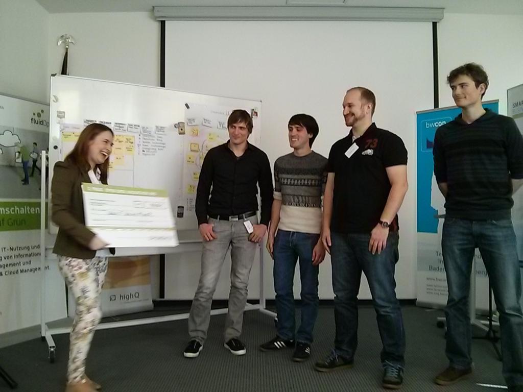 HackathonFR's tweet photo. 2 Preis an WasteMindR http://t.co/wd1DWy6Stz