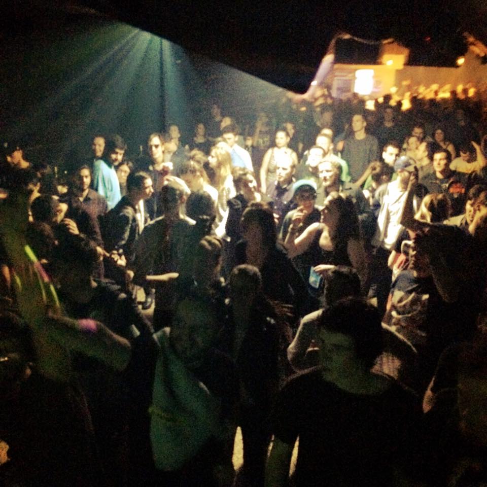 clv_clive's tweet photo. many thanks @Kluteuk @mortempoland @MCFAVA! @Drumatique Session at @SubclubSK was off the hook :) http://t.co/2Th3ijAIGy