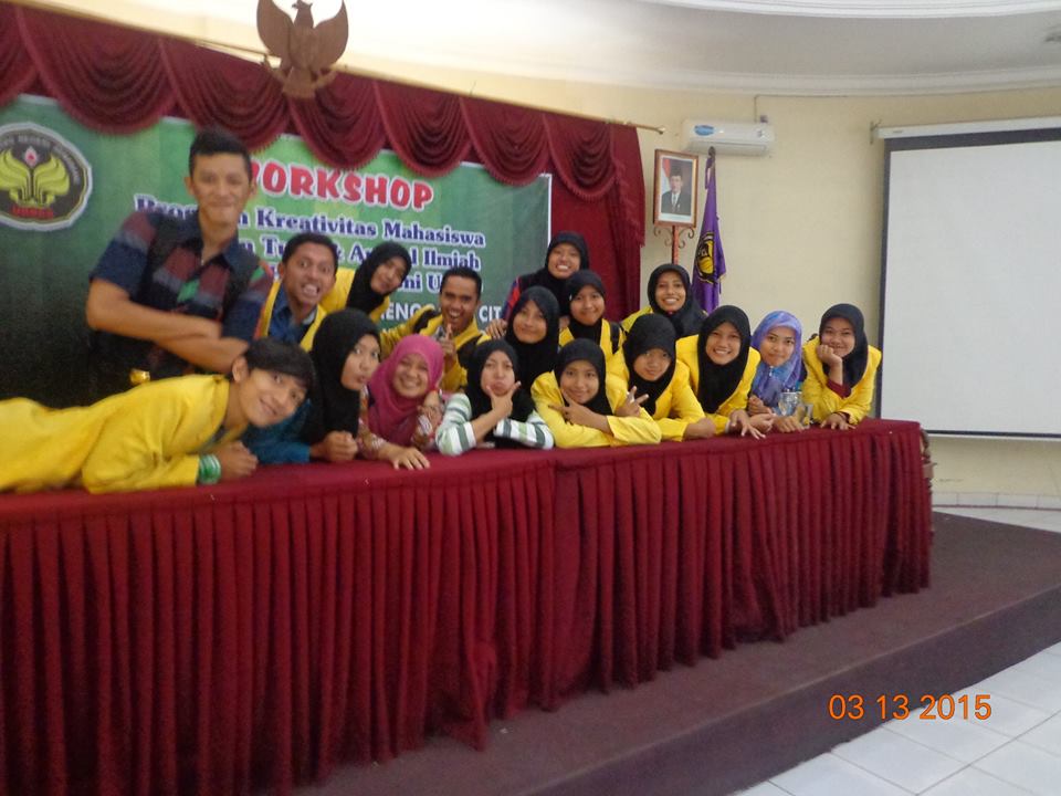 ulfasaadah08's tweet photo. berkumpul bersama sampai ajal :D http://t.co/KW1esBENlS