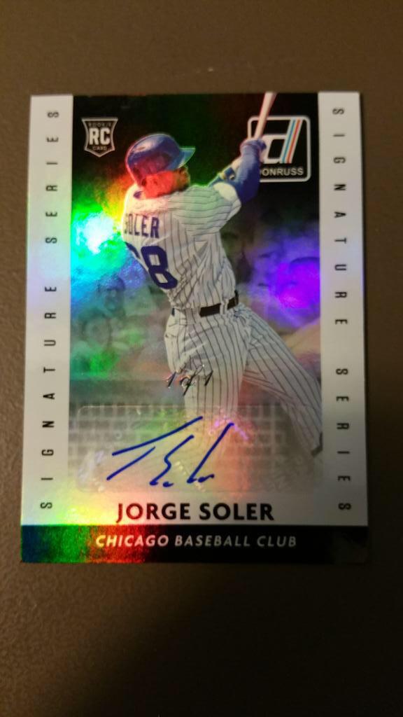 WatchTheBreaks's tweet photo. This is what @CheapFunBreaks has hit in the past 3 days - #ALLtheCubs #BreakingAgainTonight http://t.co/A8wkRs9ewR http://t.co/5VuDnWKYo8
