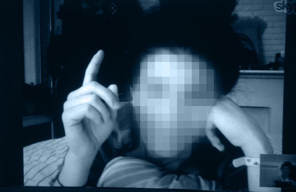 StatelessMag's tweet photo. Stateless Magazine's invisible girlfriend was pretty disappointing #invisibleboyfriend http://t.co/49R0abMC9X http://t.co/jzUPTYXbwR