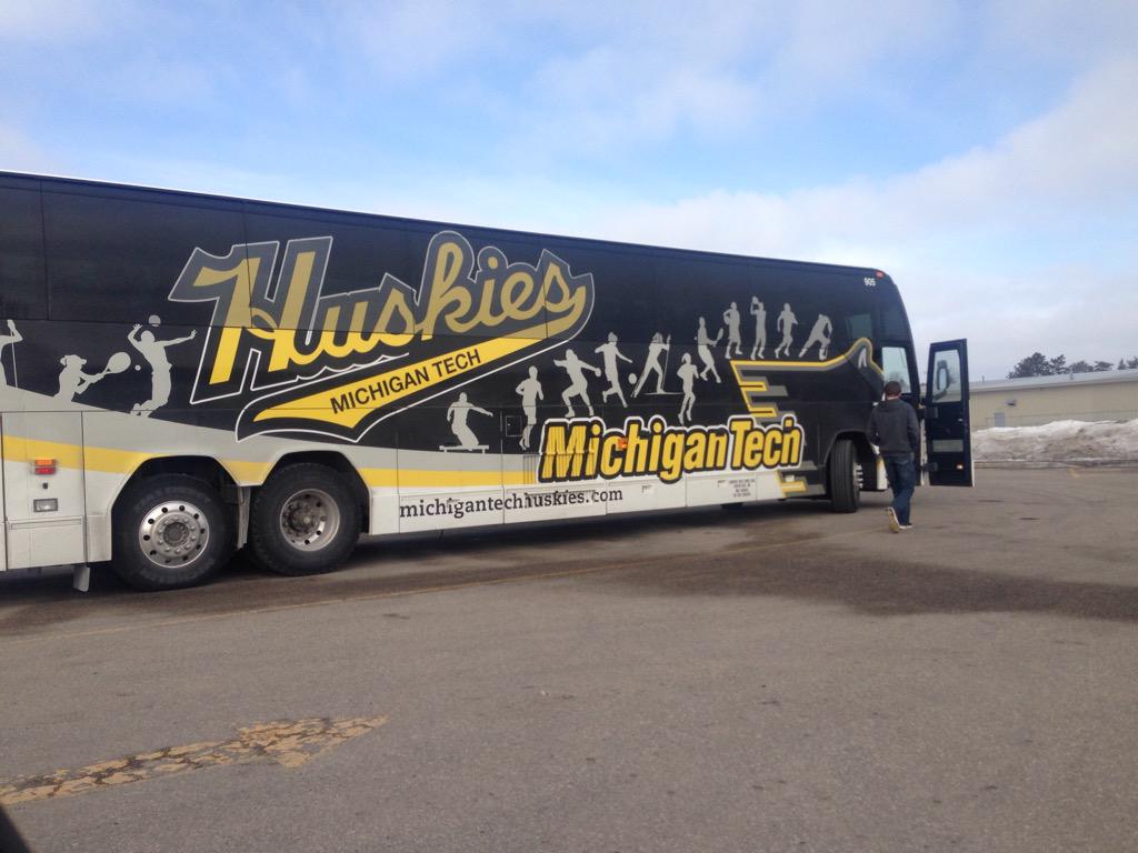 fireheidi's tweet image. Zac's heading back to Houghton. #springbreaksover #michigantech