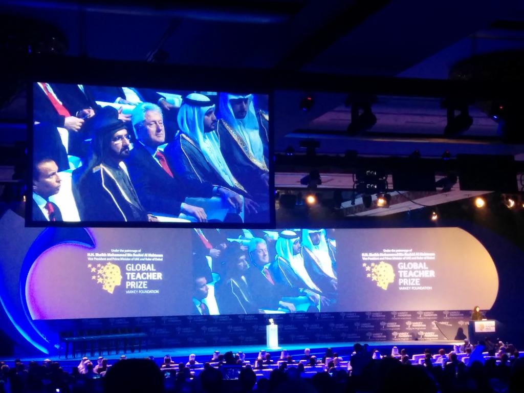 Celebrating teachers worldwide. GLOBAL TEACHER PRIZE.