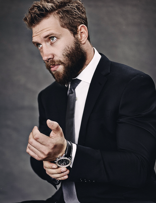 Happy Birthday Jai Courtney! 