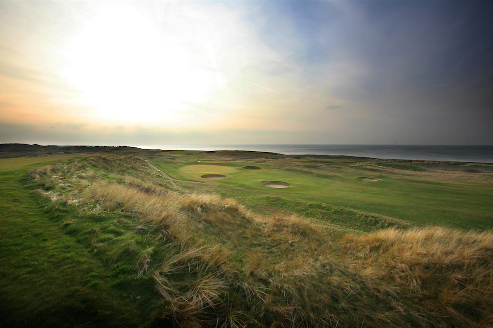 GolfMonthly's tweet photo. Golf on The Wirral: @RLGCHoylake takes star role but @wallaseygolf &amp; others form a strong cast http://t.co/VuDf0iZe7B http://t.co/viHgd2jTZB