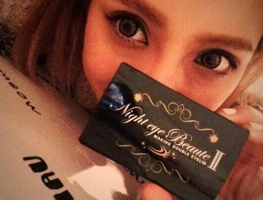 baqerosypyl's tweet photo. 現役モデルも愛用してる
美容成分もたっぷりで
効果も抜群の
大人気二重アイテム♡

寝る前に塗るだけで簡単♥

✿http://t.co/eukPzQUMeo
限定30%OFF♫
一重がコンプレックスな女の子は
いちど試してみて✨ http://t.co/vEPLDl5pzb