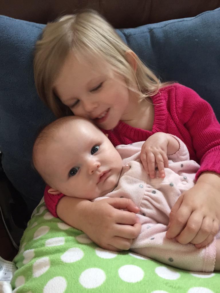 eshew7's tweet photo. Last day at home with these loves. Time slow down. #backtolifebacktoreality http://t.co/WEJiaLxCus