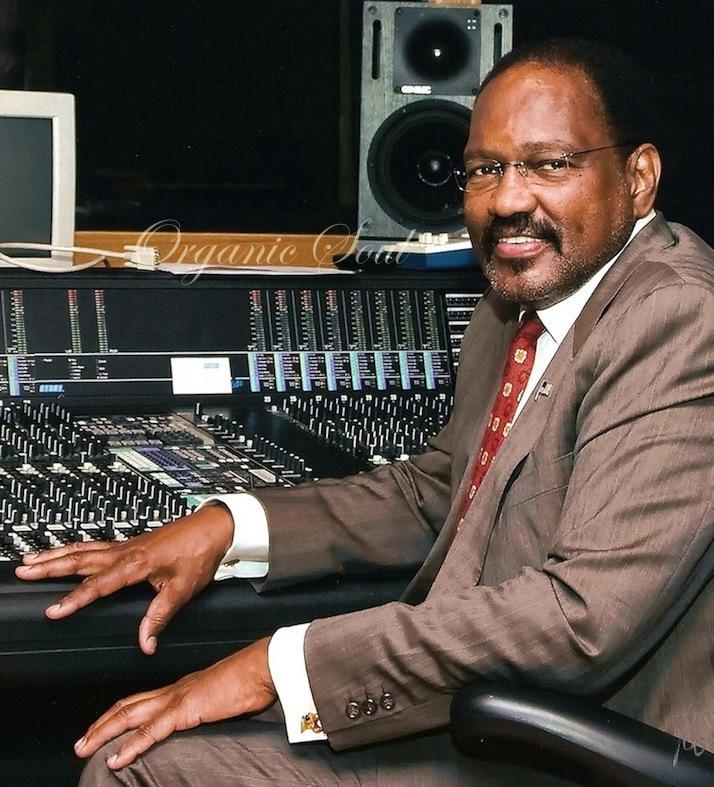 Happy Birthday f/OS Former co-owner of Stax Records, producer, songwriter, Al Bell is 75
 