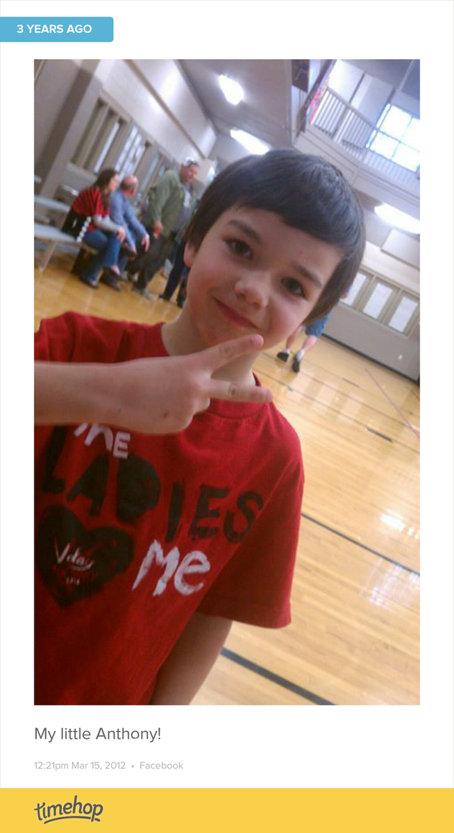 serenaann75's tweet photo. My baby boy  http://t.co/0CgzNy6I7e http://t.co/ptR8L9OsHK