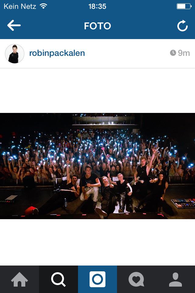 Beliebergiirl99's tweet photo. #RobinsCircusConcert #2 ENTHRALLING ๐ค๐ถ๐ http://t.co/6K4rZdmclD