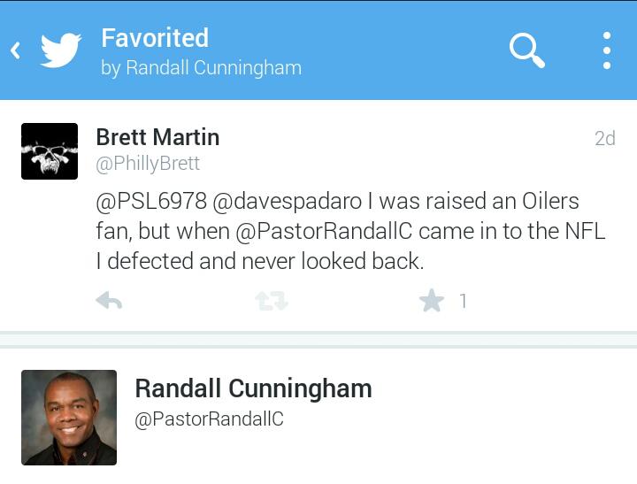 I feel like a kid, LOL! <a href="/PastorRandallC/">Randall Cunningham</a> favorited my Tweet! #stoked